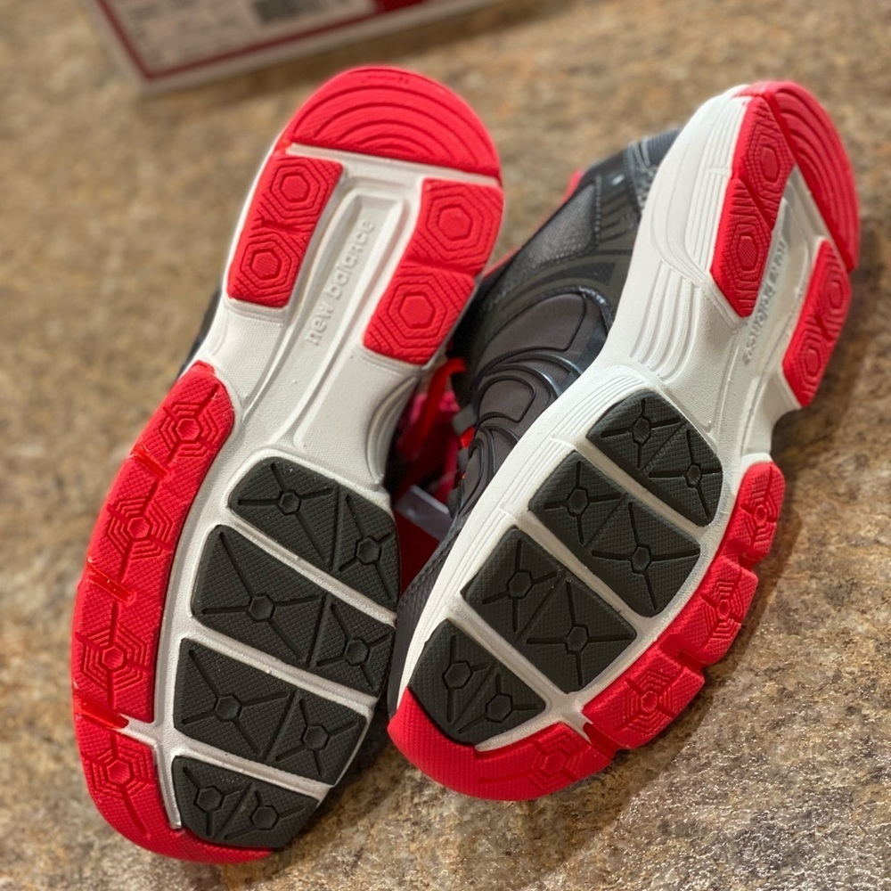 New New Balance Shoes - Picture 6 of 6